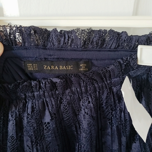 Zara Women's Lace Skirt in Navy Blue - Picture 3 of 3
